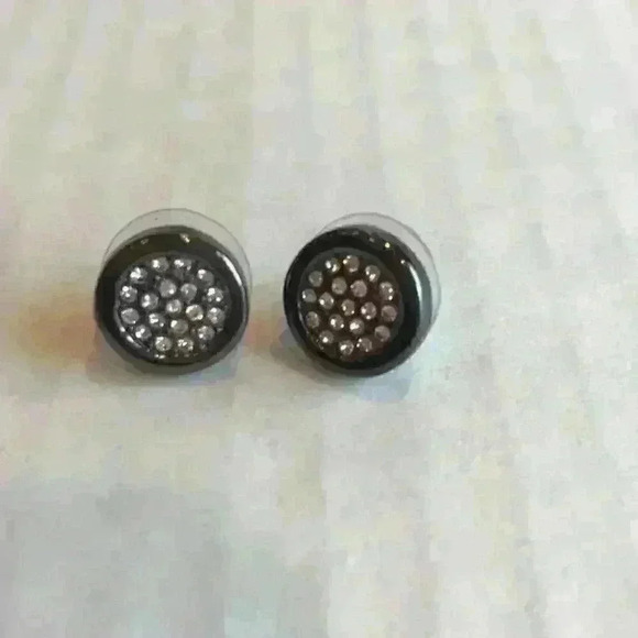 Nine West New Rhinestone Post Earrings - Picture 1 of 6